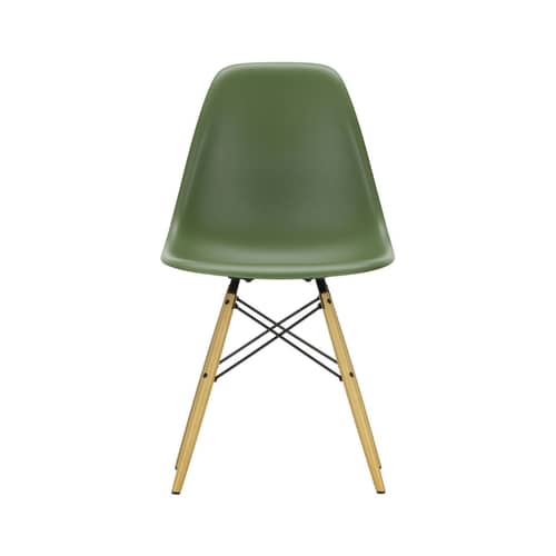 Stuhl RE DSW - Eames Plastic Side Chair plastikmaterial grün / (1950) - Beine aus hellem Holz / recycelt - Vitra - Waldgrün / Ahorn Gelbton - Massivahorn, Recycelter Kunststoff (Post-Consumer)