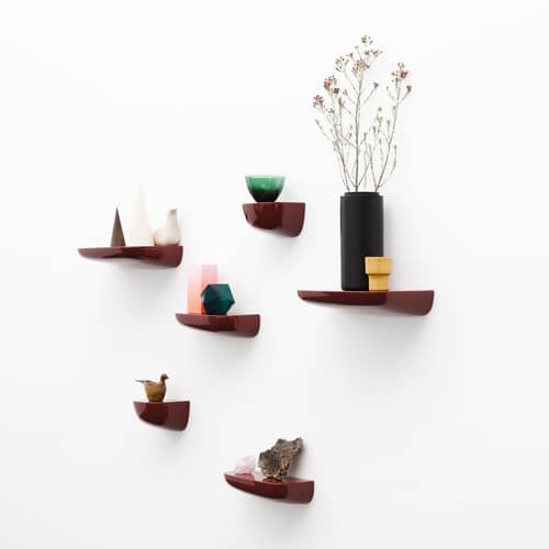 Etagère murale Corniche Medium plastique rouge / L 35,2 cm - Bouroullec, 2012 - Vitra - Rouge japonais - Plastique