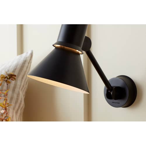 Wandleuchte Type 80 W2 metall schwarz / Gelenkarm - Wandanschluss - Anglepoise - Schwarz - Aluminium, Gusseisen, Stahl