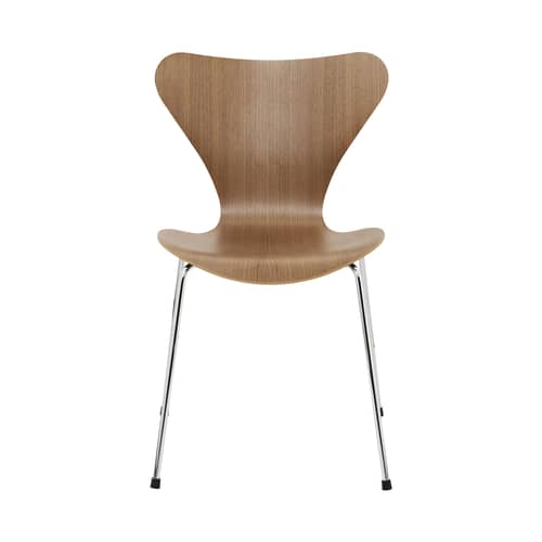 Fritz Hansen Série 7 Stacking chair - walnut | Made In Design UK Fritz Hansen Série 7 Stacking chair - walnut | Made In Design UK