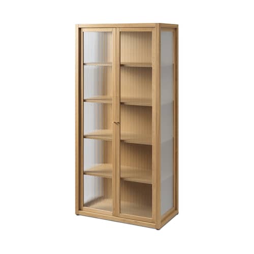 Vaisselier Reed bois naturel / Vitrine - L 70 x H 155 - Verre cannelé - Ferm Living - Chêne naturel / Verre cannelé - Chêne massif, Laiton massif, Placage chêne, Verre cannelé