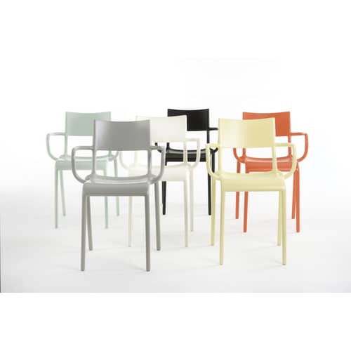 Fauteuil empilable Generic A plastique noir - Kartell - Noir - Polypropylène