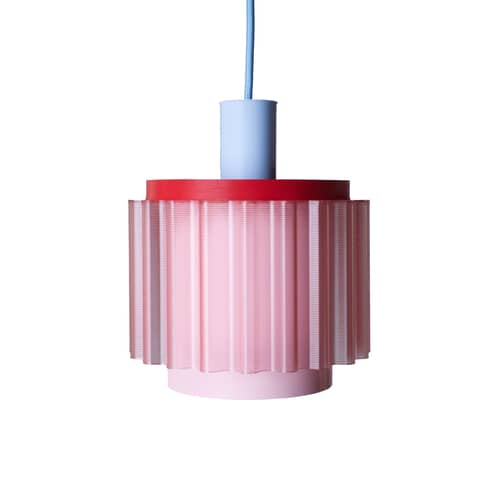 Suspension Gigi Dolce rose n° 4 / Ø 18 x H 21 cm - Plastique recyclé, fabriqué en France - Warren & Laetitia - Dolce / Câble bleu ciel, rose, rouge - Plastique recyclé