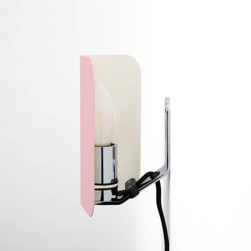 Applique avec prise Apex métal vert / Orientable - Hay - Vert émeraude - Acier peint