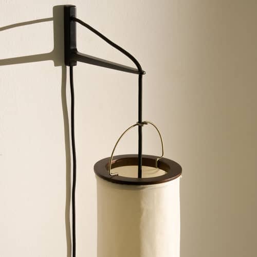 Applique avec prise Silk Lantern beige / Soie naturelle - H 50 cm - Gubi - Beige - Acier, Placage de bois, Soie naturelle
