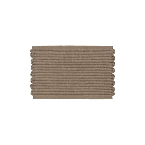 Außenteppich Redono textil beige / 70 x 50 cm-  Aus recycelten Plastikflaschen hergestelltes PET - AYTM - Taupe -  PET recyclé