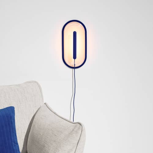 Wandleuchte mit Stromkabel Led\'s Strip plastikmaterial blau / Led - 36.5 x 18.9 cm - Fatboy - Blau Yves - PET