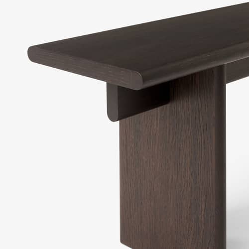 Bank Ita OS5 holz braun / L 170 cm - &tradition - Dunkel gebeizte Eiche - MDF Eichenfurnier