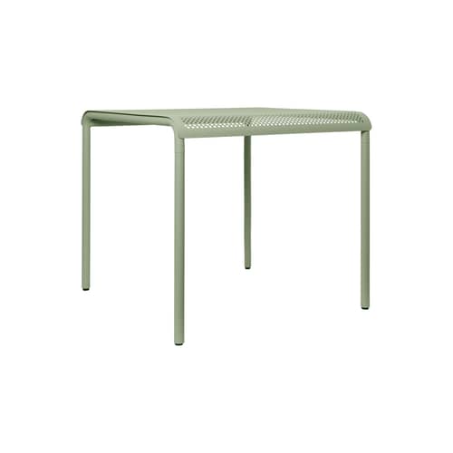 quadratischer Tisch Dapple metall grün / Gelocht - 80 x 80 cm - Ferm Living - Grüner Tee - Verzinkter, pulverbeschichteter Stahl