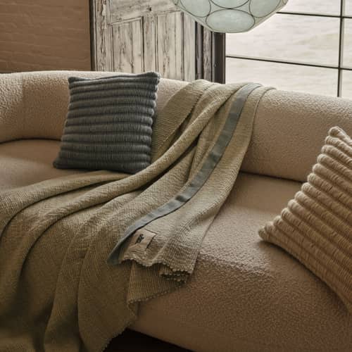 Coussin Ridge bleu / 45 x 45 cm - Tissé main - Tom Dixon - Bleu ciel - Coton, Laine
