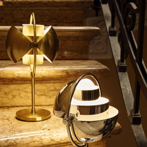 Lampe extérieur sans fil rechargeable Multi-Lite / Louis Weisdorf, 1972 - Gubi - Laiton / Base laiton - Laiton