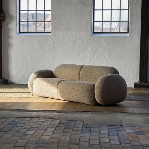 Sofa Magola textil braun / L 228 cm – 3-Sitzer - Bloomingville - Taupe Braun (Schlingenpol) - Kiefer, Polyurethan-Schaum, Schlingenpol