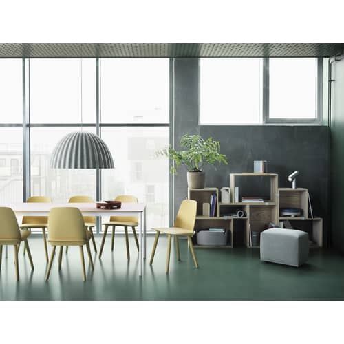 Stuhl Nerd holz schwarz / Holz - Muuto - Schwarz - Esche massiv, Eschefurnier