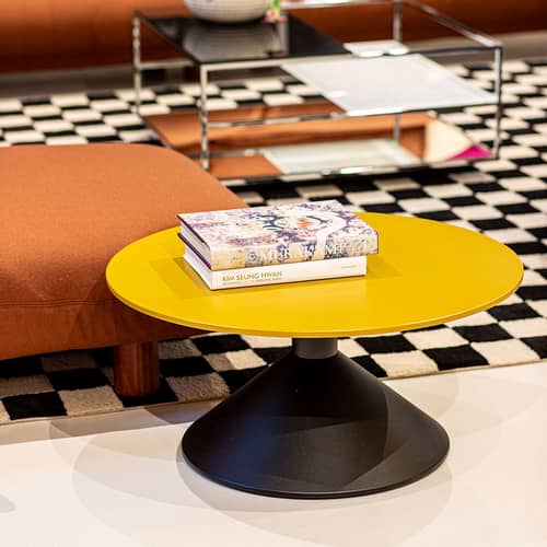 Table basse Lud\'o / Ø 80 cm x H 36 cm - Patricia Urquiola - Cappellini - Jaune & noir - MDF laqué, Métal thermolaqué