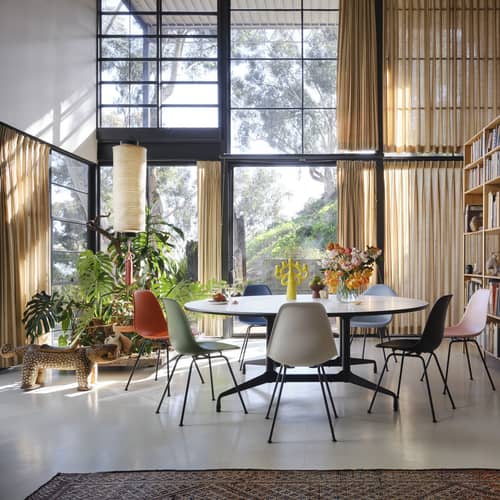 Sedia RE DSX - Eames Plastic Side Chair materiale plastico nero / (1950) - Gambe nere / Riciclata - Vitra - Nero/Gambe nere - Acciaio laccato epossidico, Plastica riciclata post-consumo