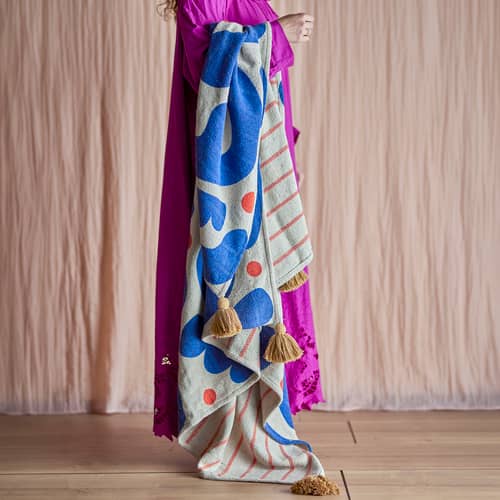 Plaid Eviaya tessuto blu / 160 x 130 cm - Bloomingville - Blu - Cotone, Poliestere