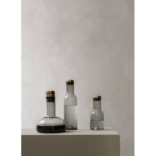 Decantatore  vetro grigio trasparente / 1 Litro - Audo Copenhagen - Ottone / Grigio fumé - Acciaio placcato ottone, Plastica, Silicone, Vetro