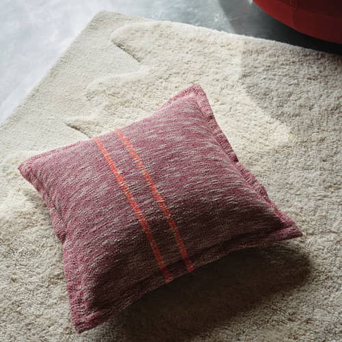Coussin Track / 56 x 56 cm - Tom Dixon - Bordeaux - Coton