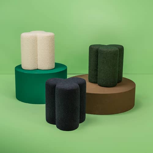 Pouf Clover tissu vert / Tissu bouclette - POLSPOTTEN - Vert - Bois, Mousse HR, Tissu bouclette