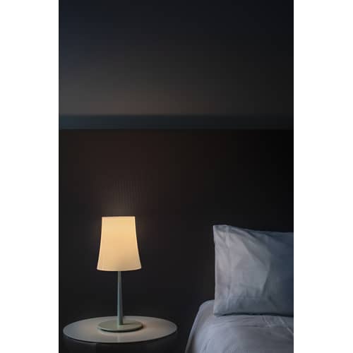 Birdie Easy Small Table lamp plastic material green / H 43 cm - Foscarini - Sage green - Lacquered aluminium, Polycarbonate