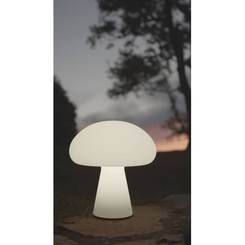 Obello LED Wireless rechargeable outdoor lamp glass white / Bill Curry, 1971 - Hand-blown glass - Gubi - Frosted Glass - Mouth blown glass