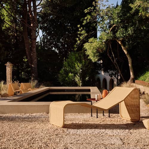 Chaise longue P3S OUTDOOR / Rotin synthétique tressé main - Réédition 1964 - Gubi - Naturel - Acier galvanisé, Rotin synthétique
