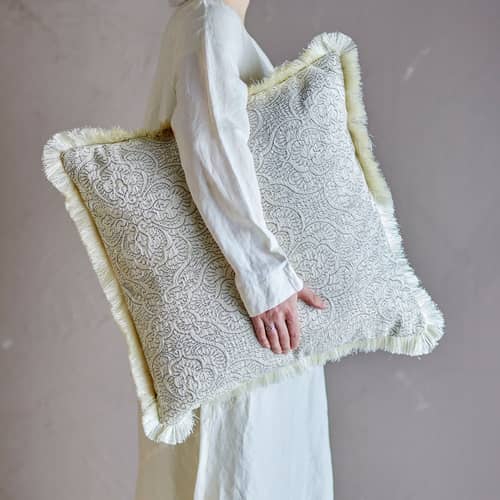 Coussin Cabrie tissu blanc / Brodé - 50 x 50 cm - Bloomingville - Blanc - Polyester