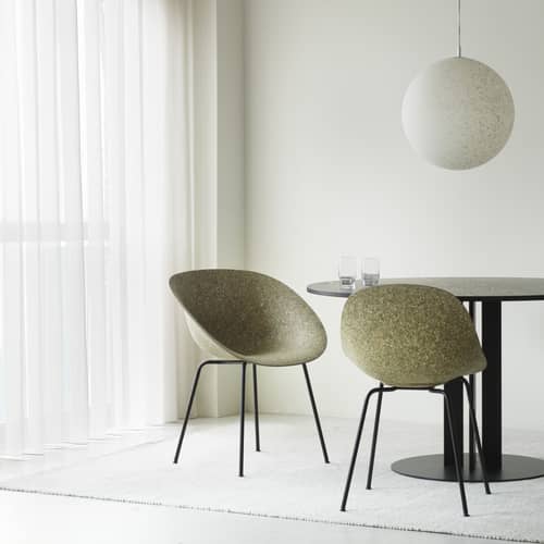 Chaise Mat / Algue marine - Normann Copenhagen - Algue (foncé) / Pieds noirs - Acier thermolaqué, Algue marine