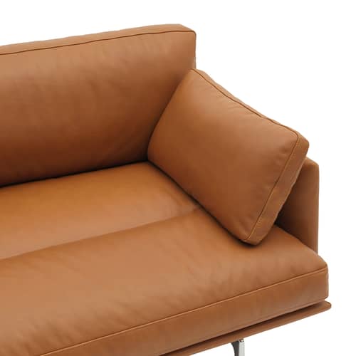 Sofa Outline Soft leder braun / 3-Sitzer – L 220 cm - Muuto - Cognacleder („Refine“) / Füße aus poliertem Aluminium - FSC-zertifiziertes Holz, PU-Schaum, Vollnarben-Leder
