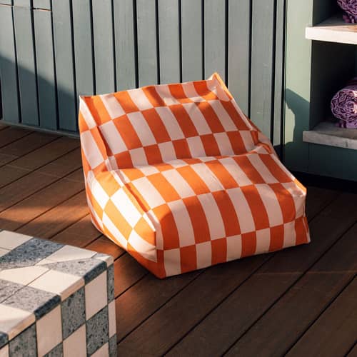 Pouf d\'extérieur enfant Vibes - NOBODINOZ - Tangerine / Carreaux - Polystyrène expansé, Tissu acrylique