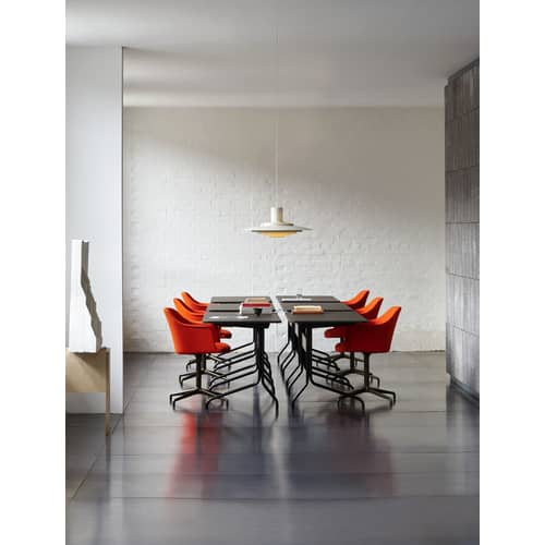 Scrivania Pavilion AV16 materiale plastico nero legno naturale / Linoleum & legno - 130 x 65 cm - &tradition - Noce / Antracite - Acciaio cromato, Compensato di noce, Linoleum