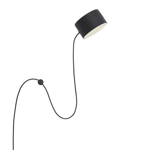 Applique avec prise Post métal noir / LED - Spot aimanté orientable - Muuto - Applique / Noir - Acier laqué