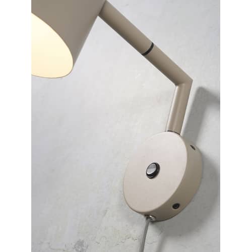 Applique avec prise Marseille / Liseuse orientable - It\'s about Romi - Sable - Fer