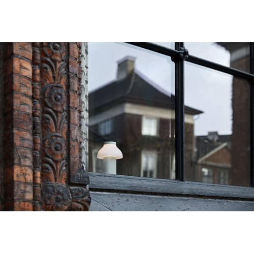 PC Portable Wireless rechargeable outdoor lamp plastic material beige white / Pierre Charpin - Hay - Cream - ABS, Polythene