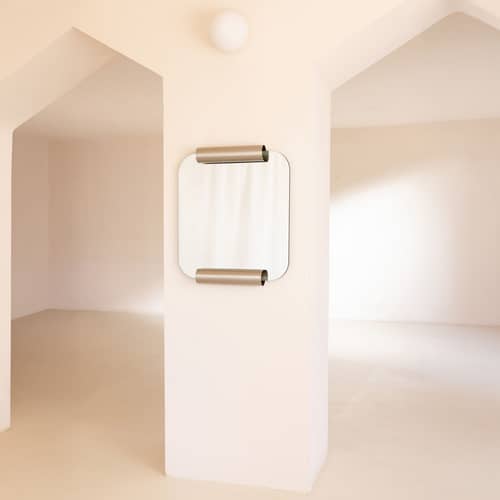 Miroir mural Roll métal / 60 x 65 cm - NOBODINOZ - Acier brossé - Acier inoxydable brossé, Verre