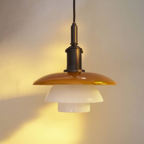 Suspension PH 3/3 /  Réédition 1926 - Édition limitée centenaire - Louis Poulsen - Ambre/ laiton bruni - Laiton bruni, Verre soufflé bouche