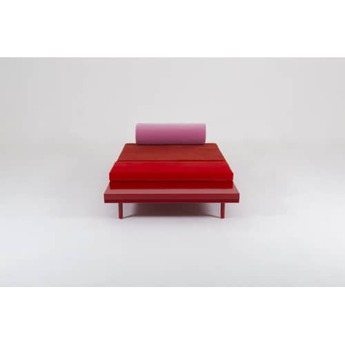 Dormeuse Place des Victoires / Par José Lévy / 200 x 110 cm - Exclusivité - Lelièvre Paris - Rouge - Frêne laqué, Mousse, Tissu