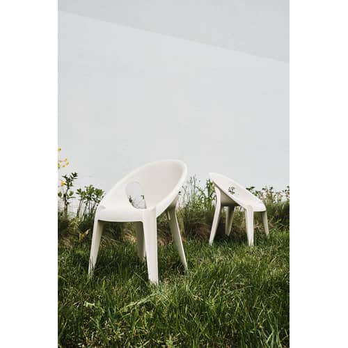 Fauteuil empilable Bell plastique blanc / Polypropylène recyclé (éco-conçu) - Konstantin Grcic, 2020 - Magis - Blanc Highnoon - Polypropylène recyclé