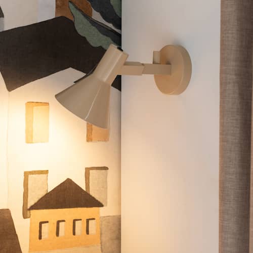 Applique avec prise Stavanger / Orientable - It\'s about Romi - Beige - Fer