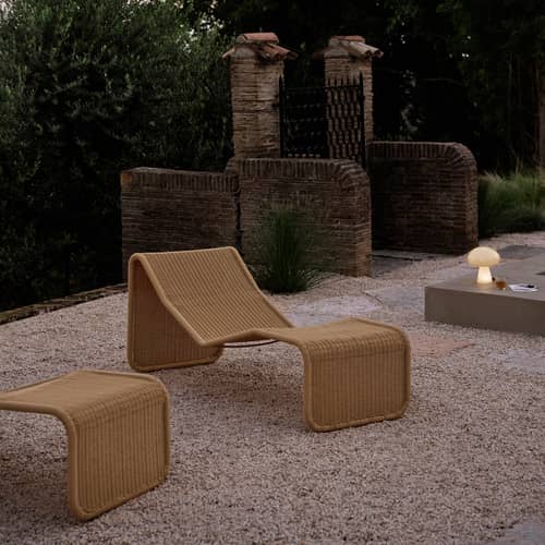 Sdraio P3S OUTDOOR materiale plastico beige / Rattan intrecciato a mano in vimini sintetico - Reissue 1964 - Gubi - Naturale - Acciaio galvanizzato, Rattan sintetico