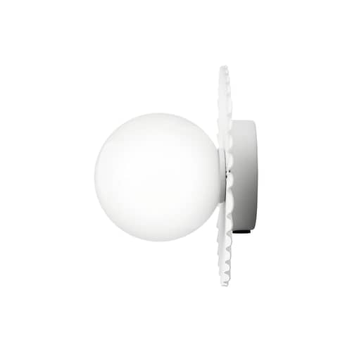 Applique salle de bains Liila Muuse Small / Plafonnier - Ø 20 cm - NUURA - Blanc / Blanc opalin - Aluminium, Verre soufflé bouche