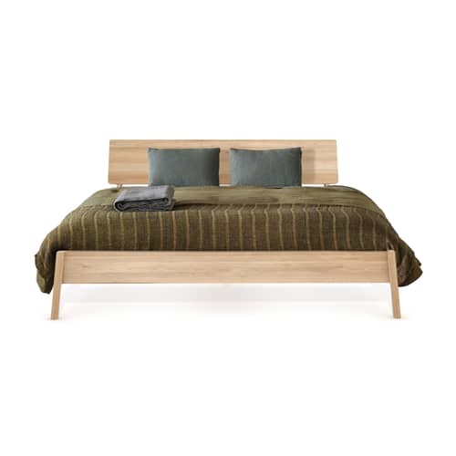 Lit double Air bois naturel / Pour matelas 160 x 200 cm - Chêne massif - Ethnicraft - 160 x 200 cm / Chêne - Chêne massif