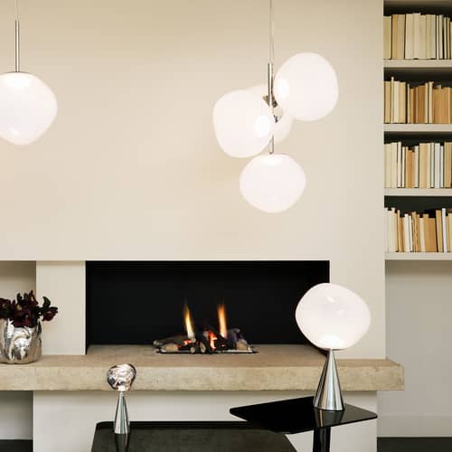 Pendelleuchte Melt Chandelier Mini plastikmaterial weiß / LED - Ø 54 x H 63 cm - Tom Dixon - Opaleszierendes Weiß / Verchromte Fassung - Geblasenes Polycarbonat, Stahl