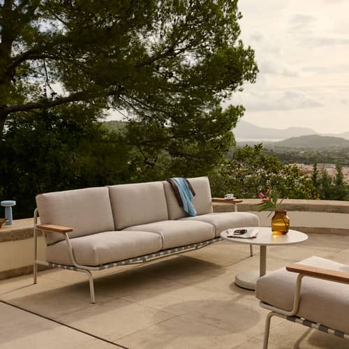 Table basse Linear métal beige / Ø 70 x H 40 cm - Muuto - Taupe - Acier galvanisé thermolaqué