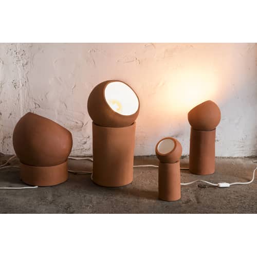 Lampada da tavolo Terra Small ceramica rosso arancione / Ø 12 x H 29 cm - Terracotta / Riflettori puntati su - Serax - Ø 12 x H 29 cm - Terracotta