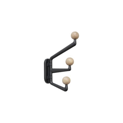 Capture Small SC74 Wall coat rack metal grey / 3 pivoting arms - D 16 x H 26 cm - &tradition - Graphite / Oak coat hooks - Aluminium, Solid oak