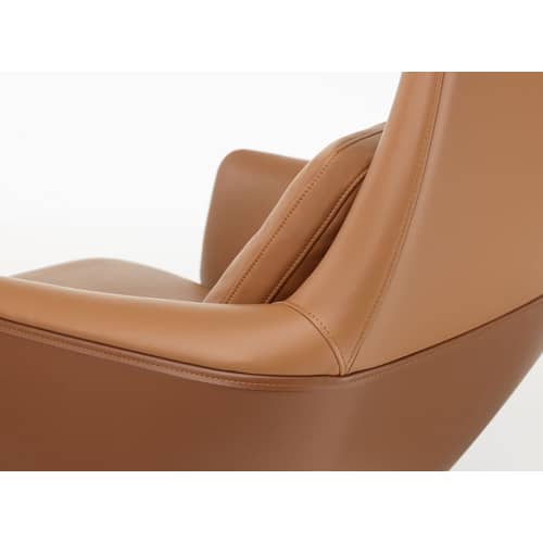 Fauteuil pivotant Grand Relax cuir marron / Pivotant & inclinable - Vitra - Cognac (cuir) / Cognac foncé (cuir) -  Duvet,  Plumes, Aluminium injecté poli, Mousse polyuréthane, Plastique