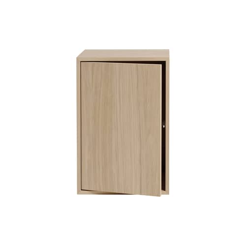 Stacked Shelf natural wood / 43x65 cm - With door - Muuto - Oak - Painted MDF