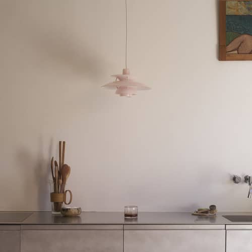 Suspension PH 5 Opal plastique rose / Ø 32 cm - Réédition 1958 - Louis Poulsen - Rose pâle - PMMA