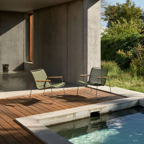 Fauteuil bas Click Roomy Lounge plastique vert - Houe - Vert olive - Acier thermolaqué, Bambou, Polypropylène
